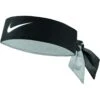 Nike Stirnband Tennis Schwarz 1 Nike Stirnband Tennis Schwarz -Wilson Huston Geschaft Nike Acc 9320 8 010 Tennis Headband 1200x1200 1