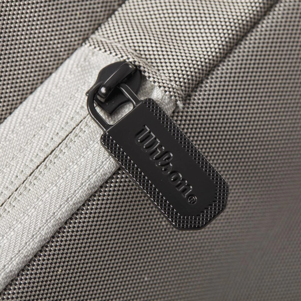 Wilson Tennis-Racketbag Tour (Schlägertasche, 2 Hauptfächer) 2023 Steingrau 12er 10 Wilson Tennis-Racketbag Tour (Schlägertasche, 2 Hauptfächer) 2023 Steingrau 12er – Bild 8